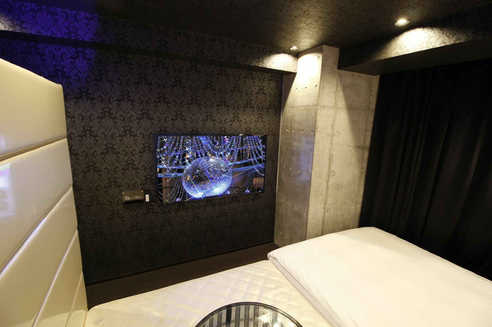Hotel The Hotel Shinjuku (Adults Only) Tōkyō Extérieur photo